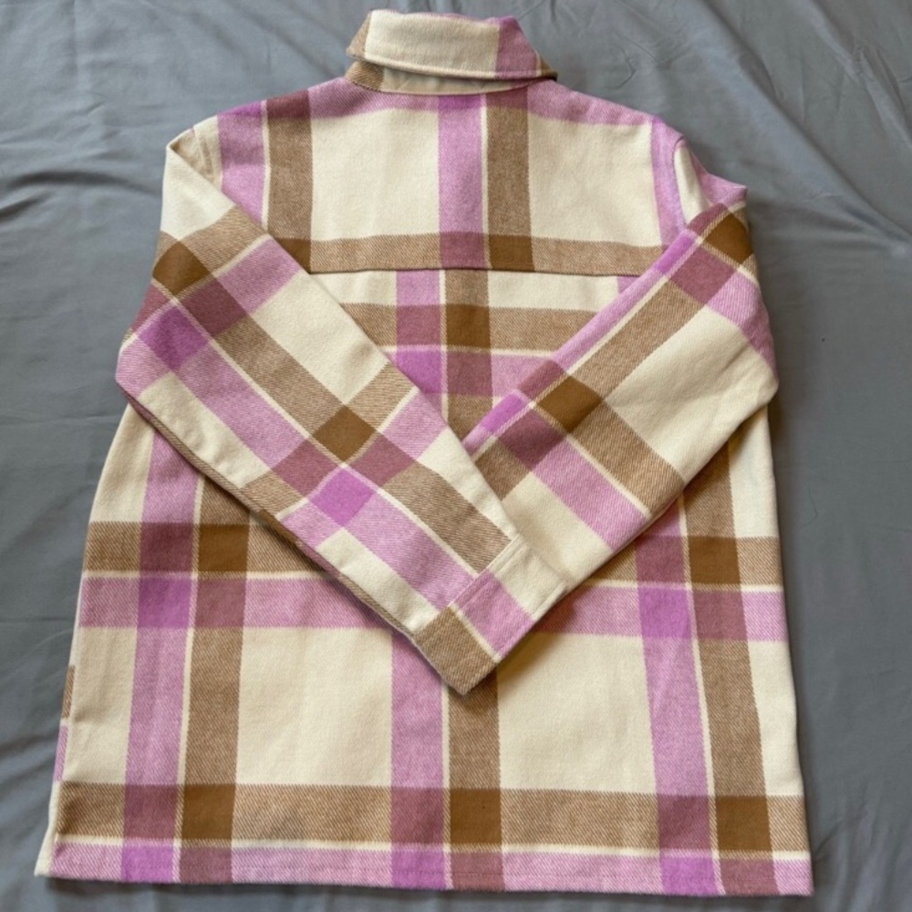 NWT GAP Plaid Shacket - Picture 4 of 7
